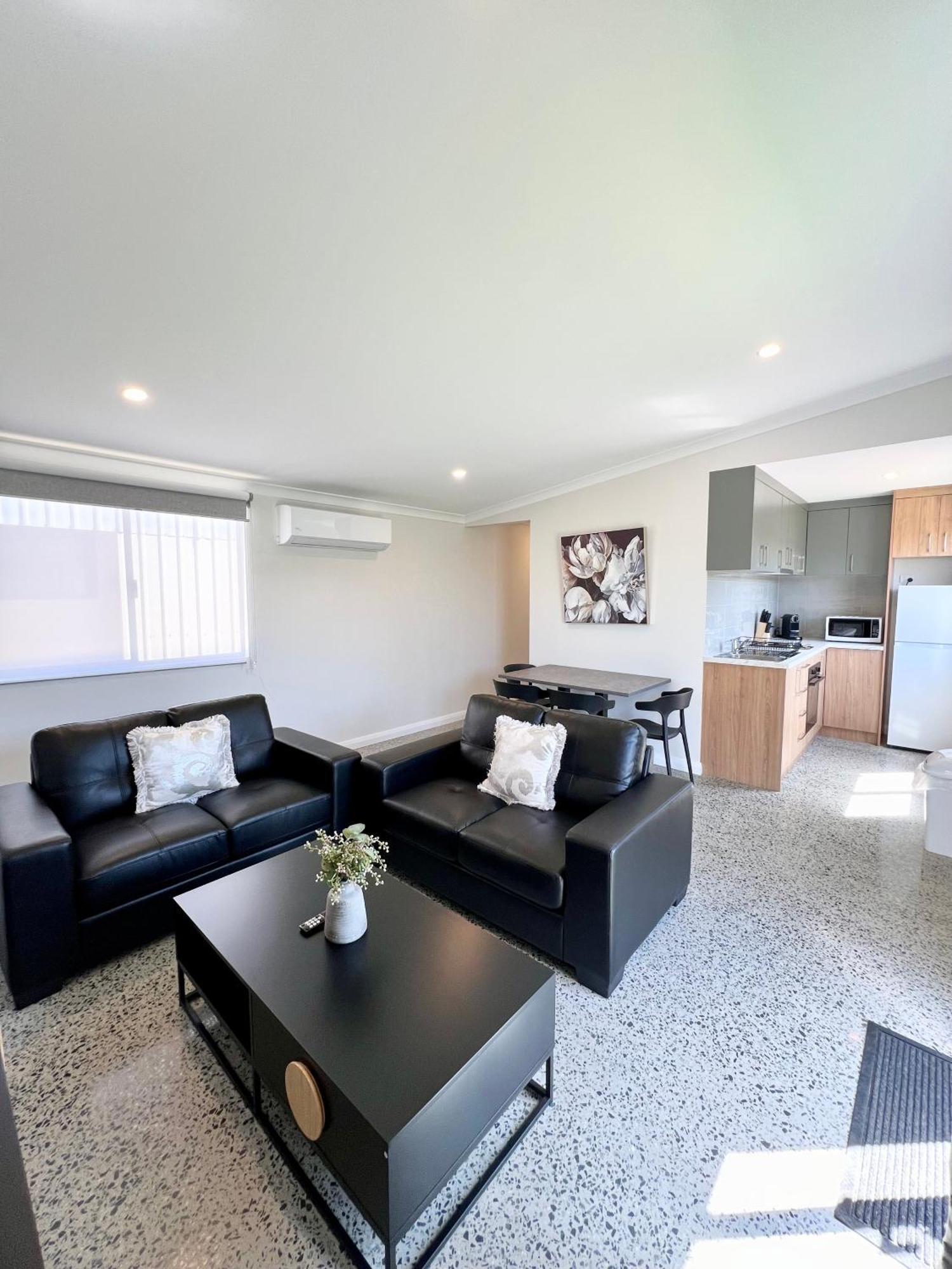 Sunset Beach Holiday Park Geraldton Exterior foto
