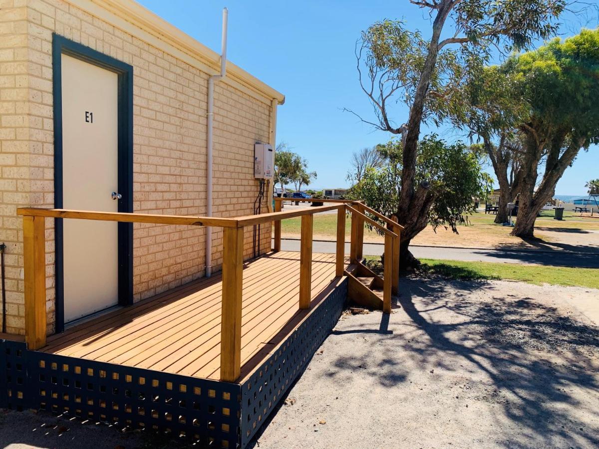 Sunset Beach Holiday Park Geraldton Exterior foto